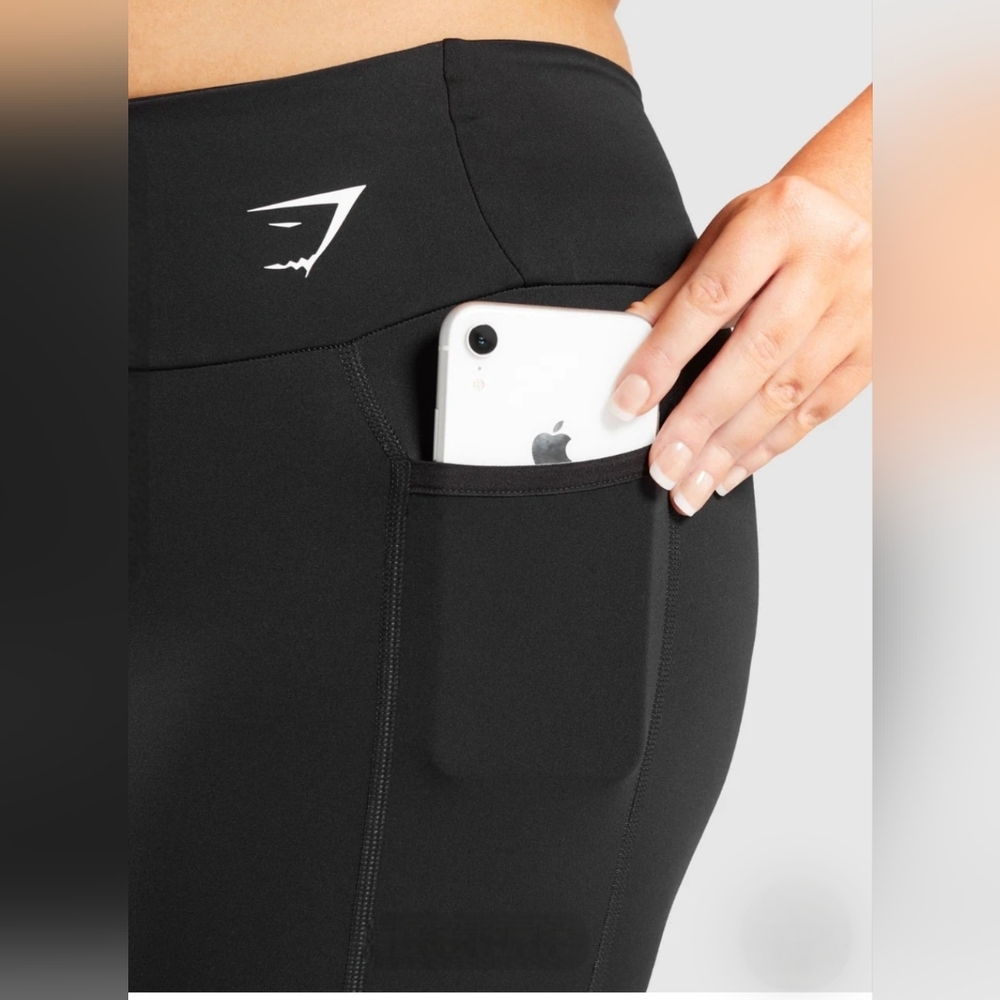 Training Mesh Pocket Leggings- Size Large-GUC🖤 - Picture 4 of 10